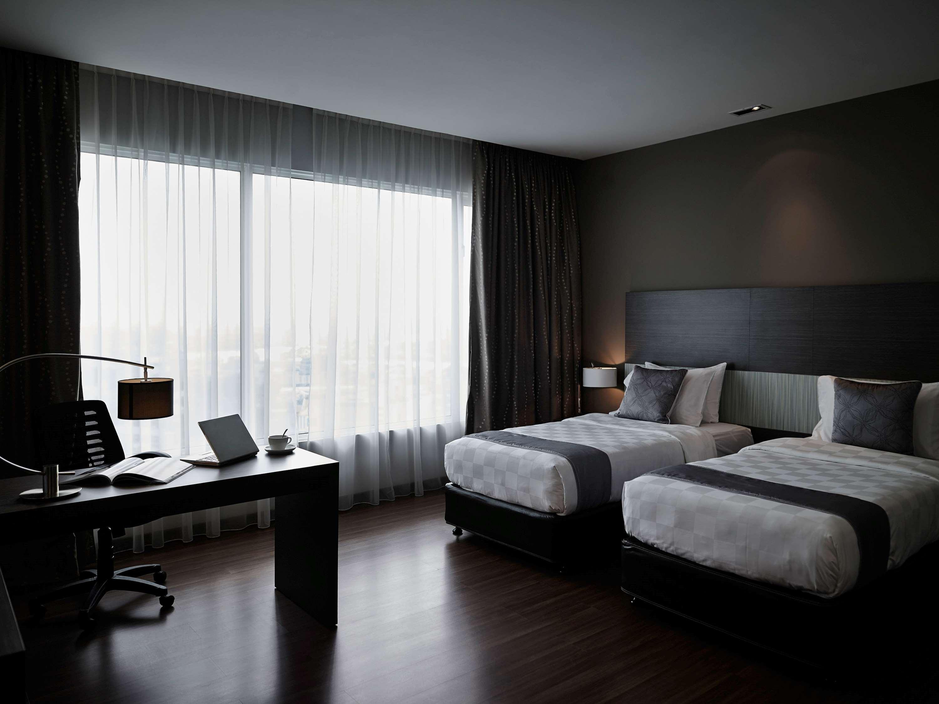 Hotel Pullman Kuching Exteriér fotografie Deluxe Room