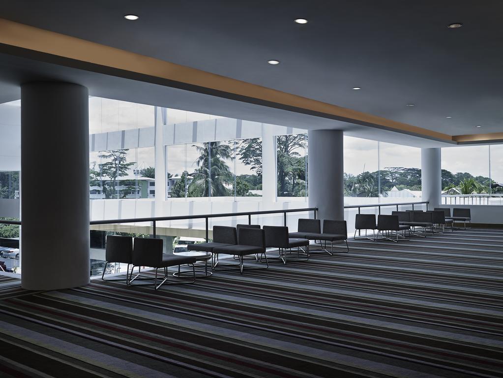 Hotel Pullman Kuching Exteriér fotografie Interior of the National Museum of Singapore